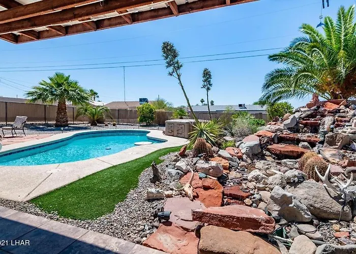 Makin' Waves - Pool, Spa, Relaxing Getaway Villa