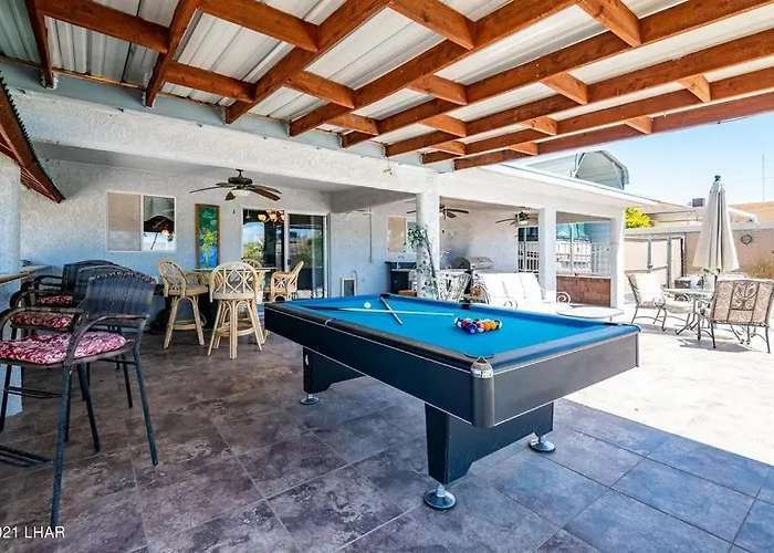 Villa Makin' Waves - Pool, Spa, Relaxing Getaway *