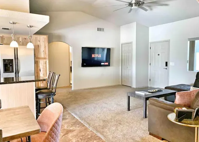 Villa Makin' Waves - Pool, Spa, Relaxing Getaway Lake Havasu City