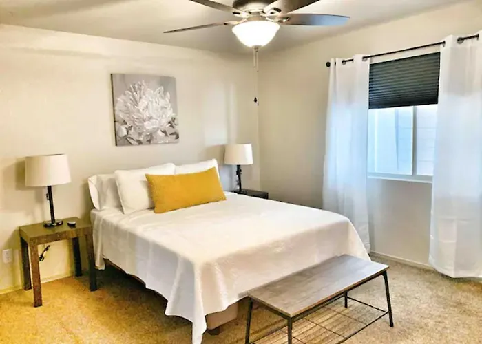 Makin' Waves - Pool, Spa, Relaxing Getaway Lake Havasu City