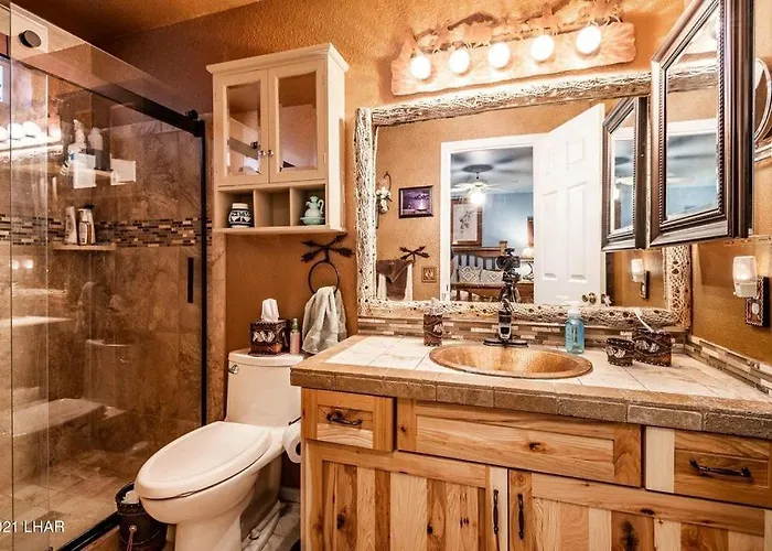 Villa Makin' Waves - Pool, Spa, Relaxing Getaway Lake Havasu City
